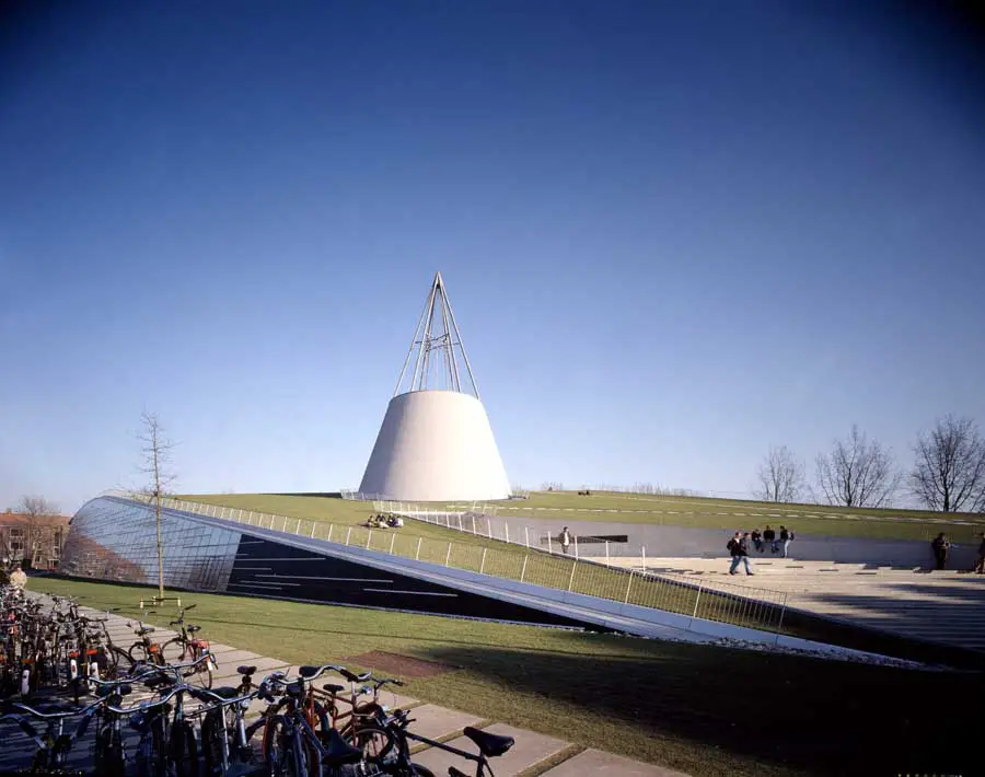 Delft Technical University Library