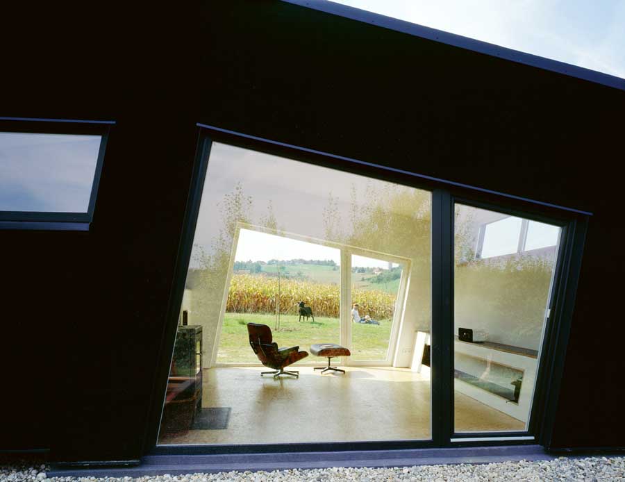 http://www.e-architect.co.uk/images/jpgs/austria/amalia_house_thegrids210409_8.jpg