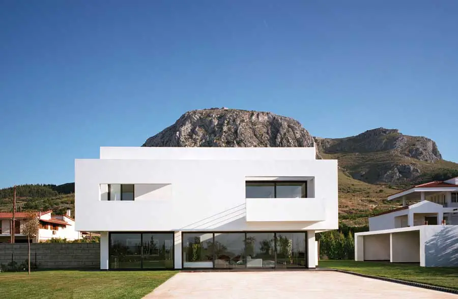 http://www.e-architect.co.uk/images/jpgs/greece/residence_korinthos_sp050509_1.jpg