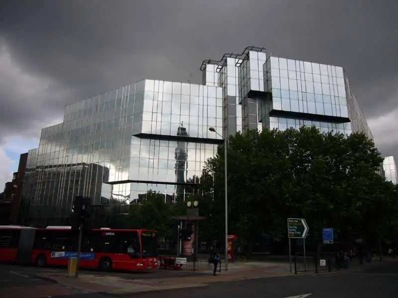 University College London : Buildings Bio Medical Research Centre, London