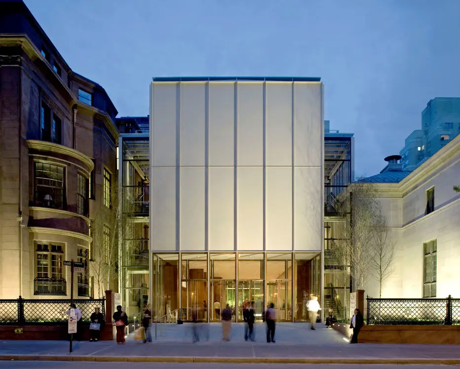 Renzo Piano Architect, Italy - e-architect