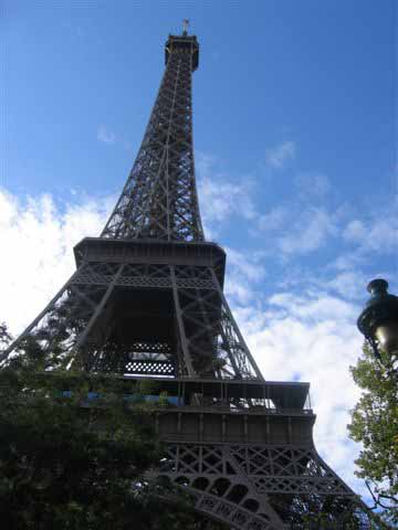 Paris Eiffel Tower Picture on Paris Architecture   Parisian Buildings   Paris Buildings