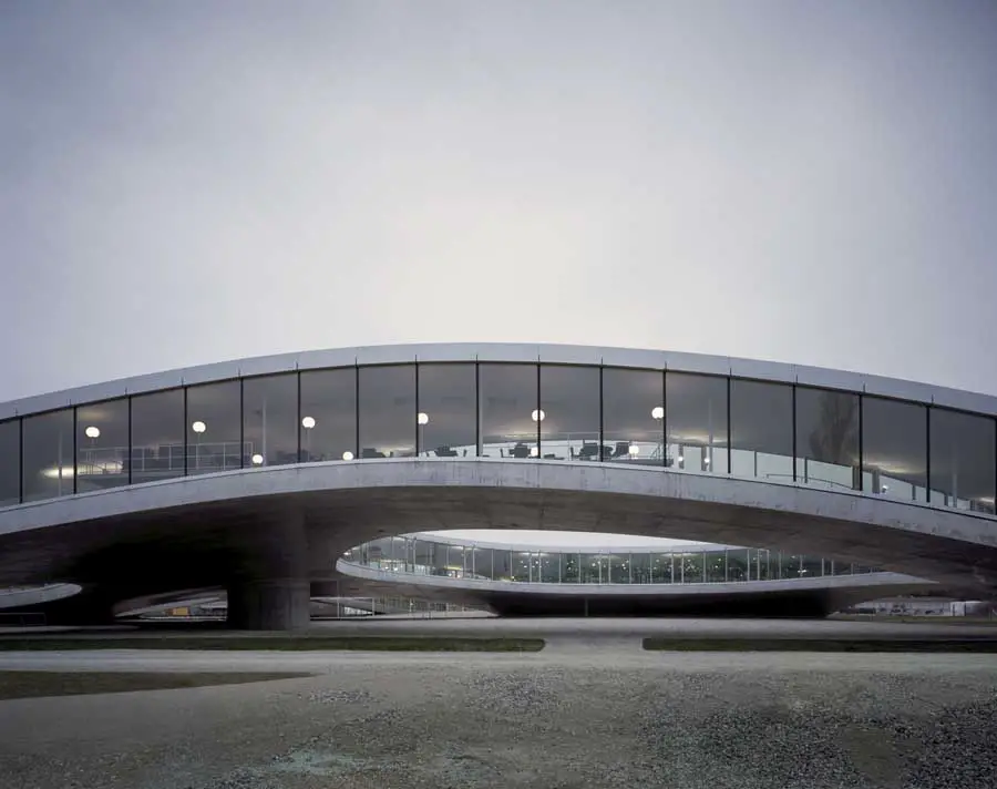 Rolex Learning Center, Switzerland - SANAA, EPFL Building - e ...