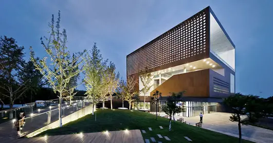 Bayuquan Vanke Exhibition Center Buildings of 2013