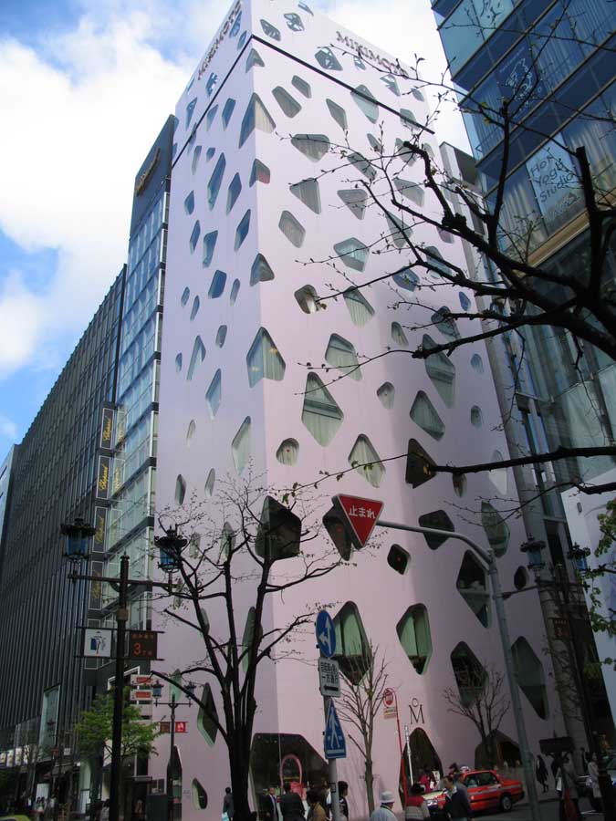 mikimoto_building_tokyo_r0206112.jpg