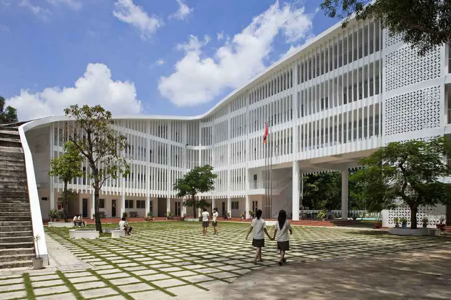 Binh Duong School - Vietnamese School Building - e-architect