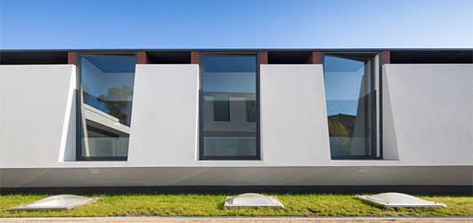 Portuguese College Building - School Building Developments