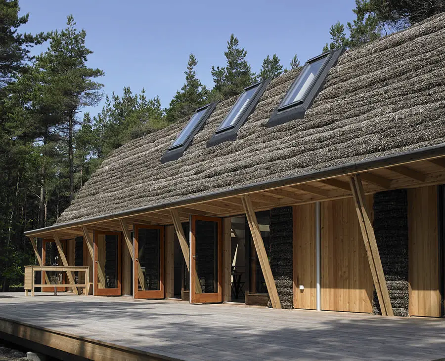 Modern Seaweed House on Læsø, Denmark - e-architect