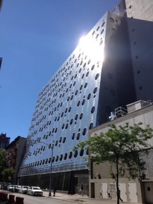 New York Hotel Buildings: Manhattan Accommodation