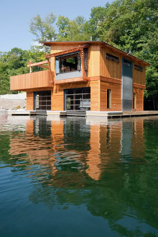 Muskoka Boathouse in Ontario e architect